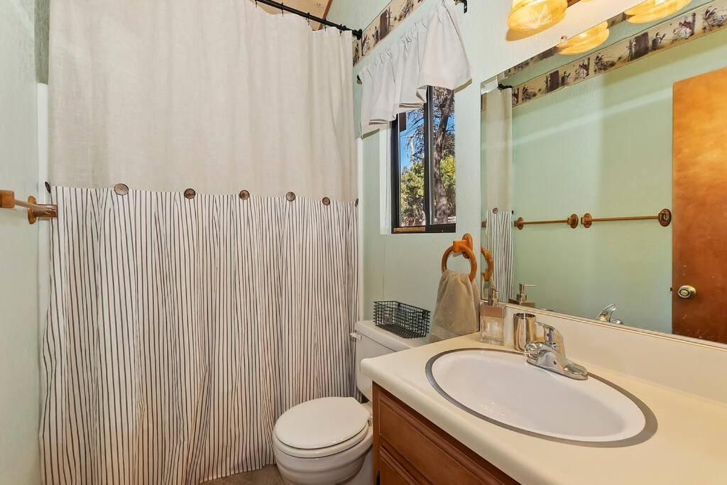 Everwood Serenity Treehouse Ontrail Head/Sledding Villa Big Bear Lake Exteriör bild
