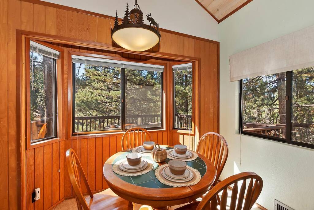 Everwood Serenity Treehouse Ontrail Head/Sledding Villa Big Bear Lake Exteriör bild