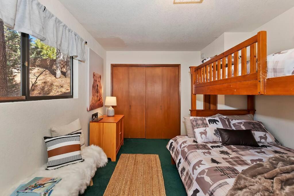 Everwood Serenity Treehouse Ontrail Head/Sledding Villa Big Bear Lake Exteriör bild